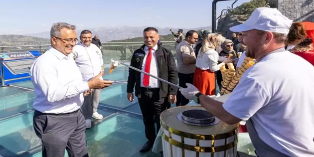 Ahmet Bolat, Uzun Uçuşlarımızda Maraş Dondurmasını Tanıtacağız